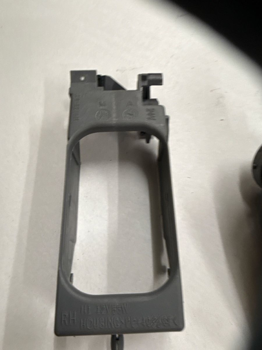 BMW Scheinwerfer: Nebelscheinwerfer BMW E36 gebraucht – Defekt aus Meienberg von sony252 3