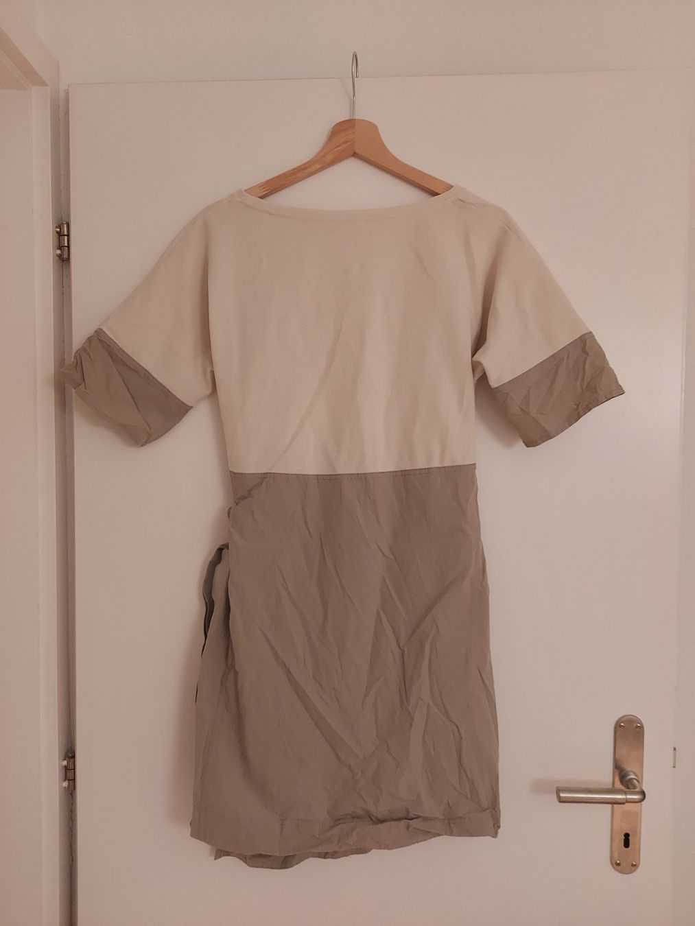 Cos Robes: Kleid COS – D'occasion à Winterthur par lar_z6sj 1