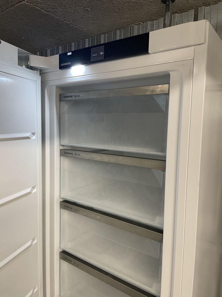 Liebherr Congelatori: Gefrierschrank Liebherr LTGN 270 – Usato da Gelterkinden venduto da hee_6qny 2
