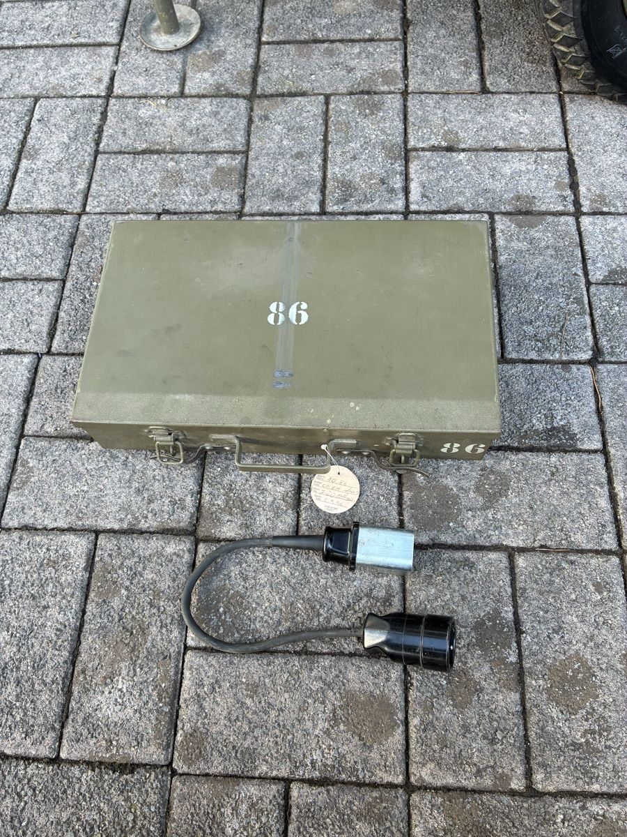 Générateurs de courant: Stromerzeuger Onan 3500W Armee – D'occasion à Flums par Fishking77 3