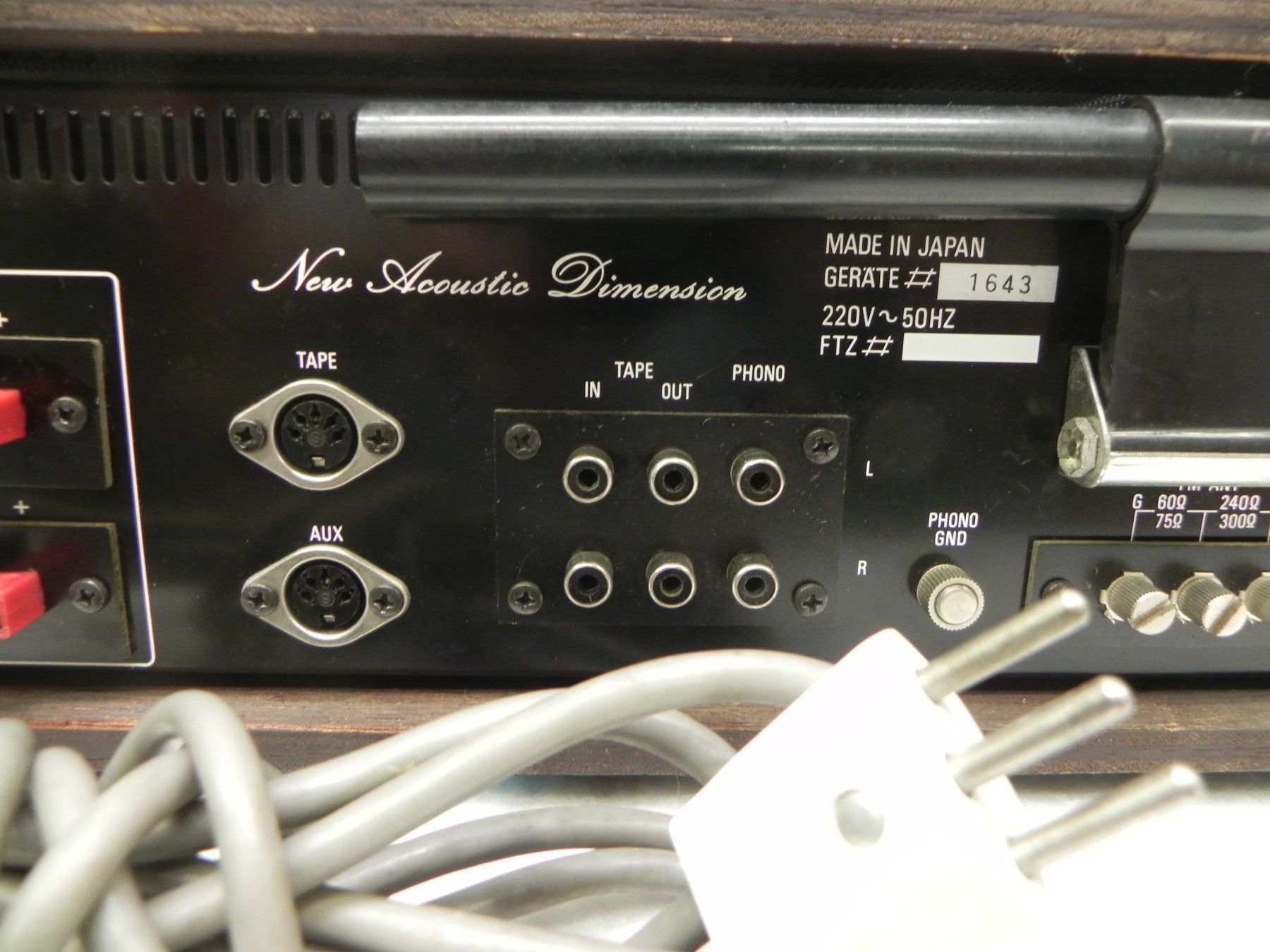 Nad Receiver: New Acoustic Dimension NAD Model 140 – Gebraucht aus Basel von Life-Style-Art 8