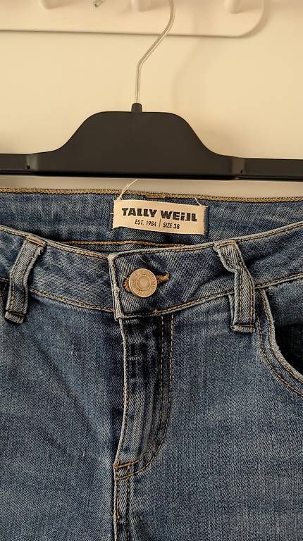 Jeans: Skinny Jeans Gr. 38 – Gebraucht aus Erschwil von andora00