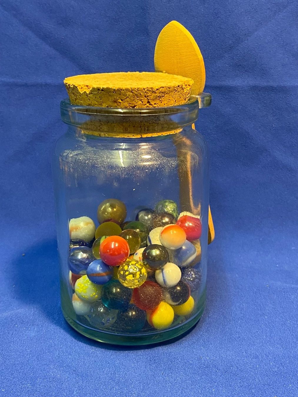 Murmeln: Glasmurmeln mit Glasbehälter Spielzeug – Gebraucht aus Oberägeri von Nussbi6 1