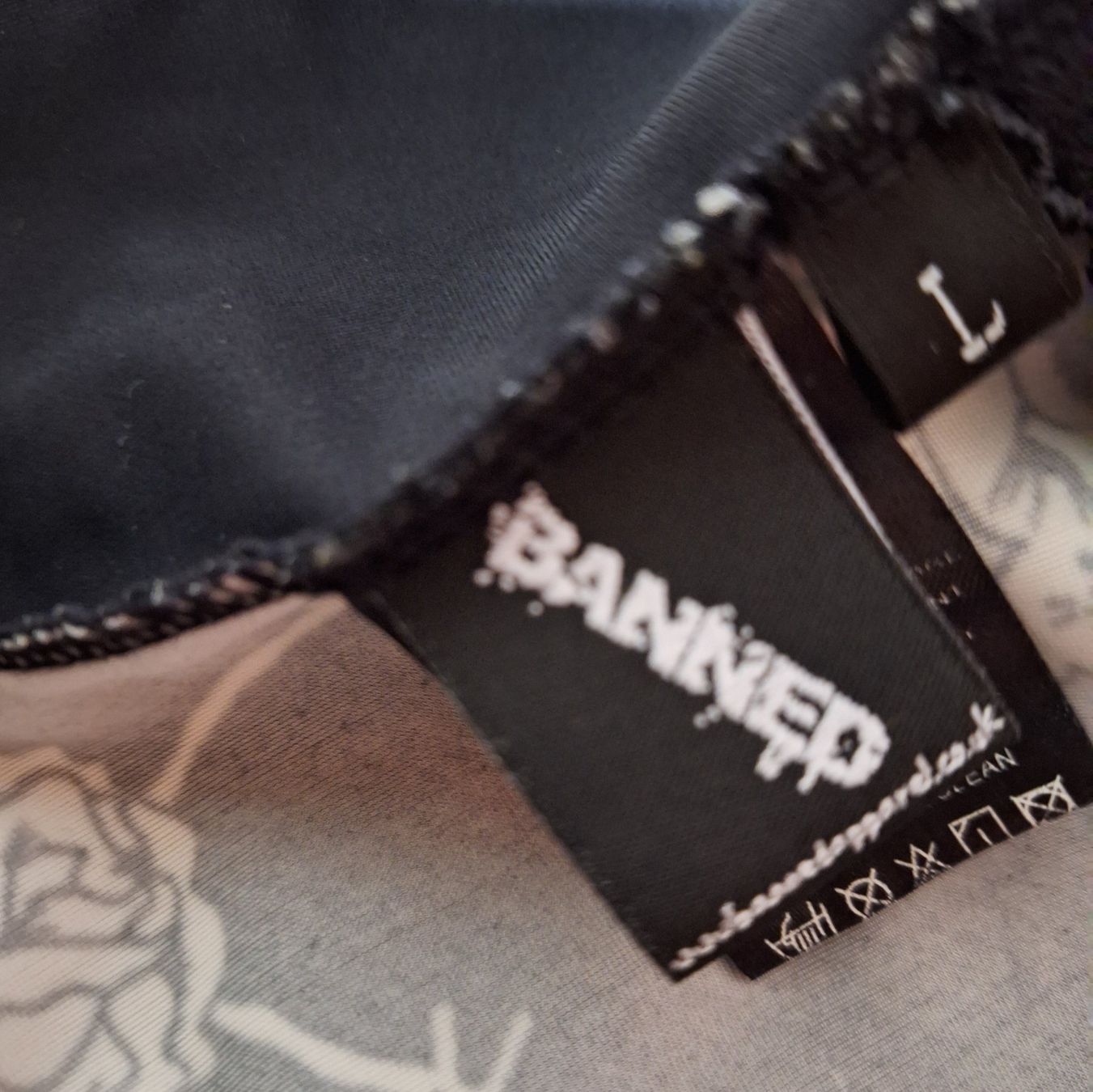 Costumi da bagno & Bikini: Skull Badekleid / EMP Grösse L / Neckholder schwarz – Usato da Muri AG venduto da Edlerweiss 7