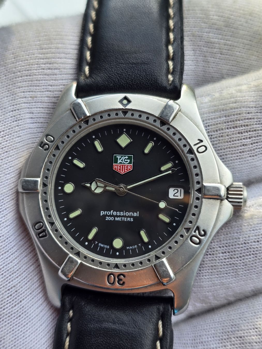 Tag Heuer Orologi: Tag Heuer professional 200metres  – Usato da Grand-Lancy venduto da Montre-Swiss