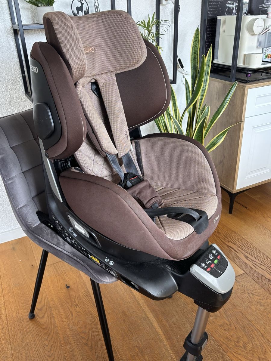 Recaro Seggiolini per auto: Recaro Zero.1 Kindersitz Braun – Usato da Wila venduto da _mine18 1