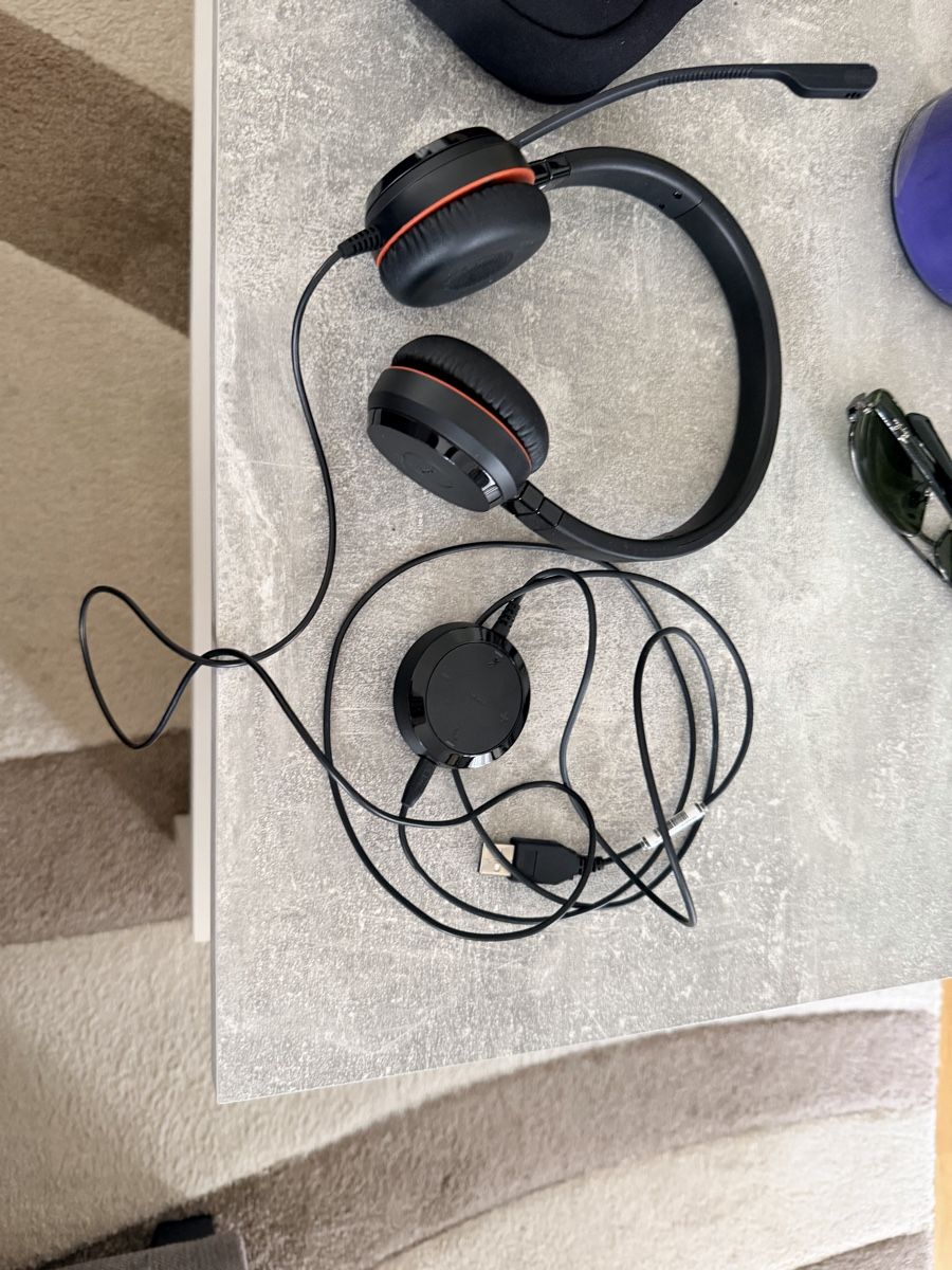 Jabra Cuffie: Headset Jabra – Nuovo (secondo la descrizione) da Cham venduto da jp_roussin 1