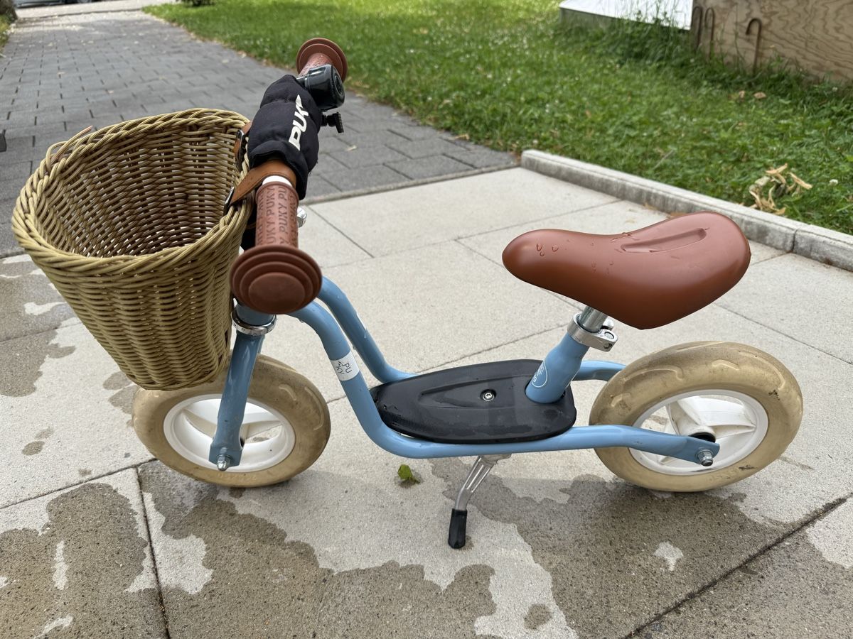 Puky Fahrzeuge für Kinder: Laufrad Puky mint mit Korb – Gebraucht aus Malters von Aeni12 3