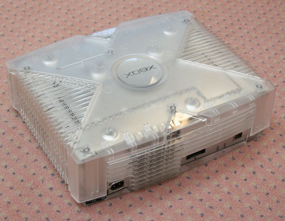 Microsoft XBOX Crystal - defekt (Defekt) in Frick für CHF 8 – mit ...