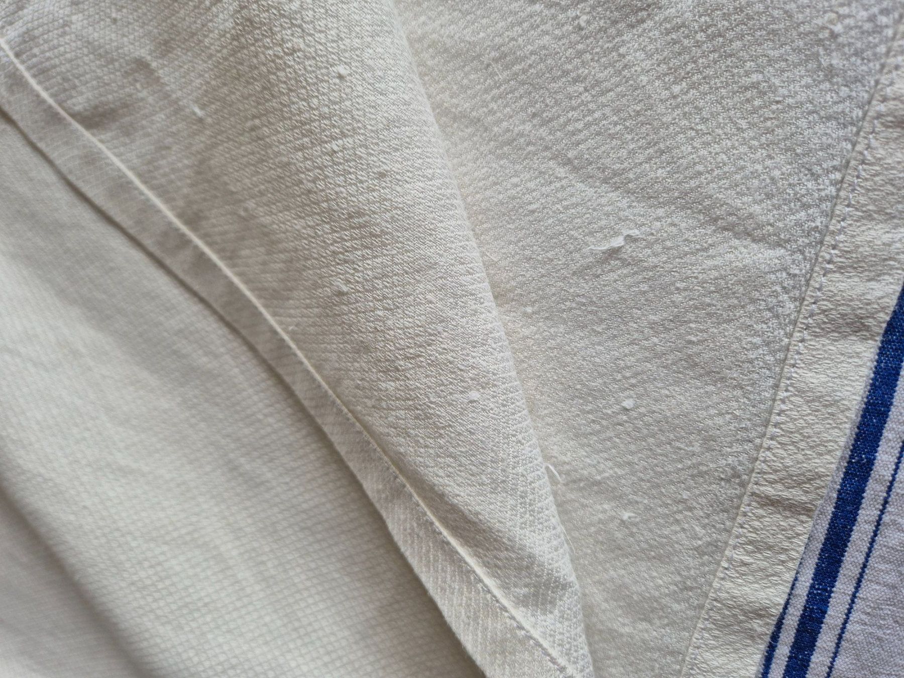 Altra biancheria da tavola: Tischläufer neu, 204x64 cm – Nuovo (secondo la descrizione) da Bern venduto da aronari 2