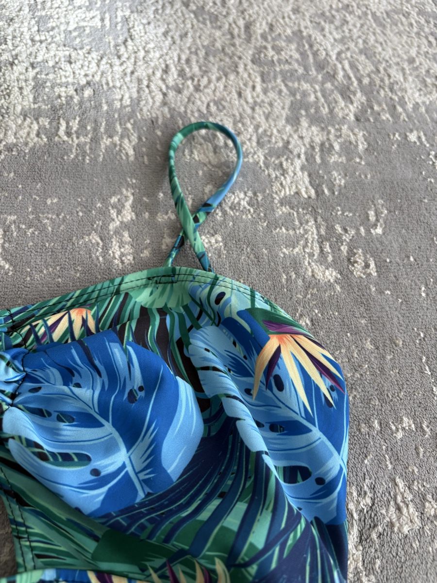 Costumi da bagno & Bikini: Exotischer Badeanzug mit Blätterprint – Usato da Zürich venduto da Anushka86 3