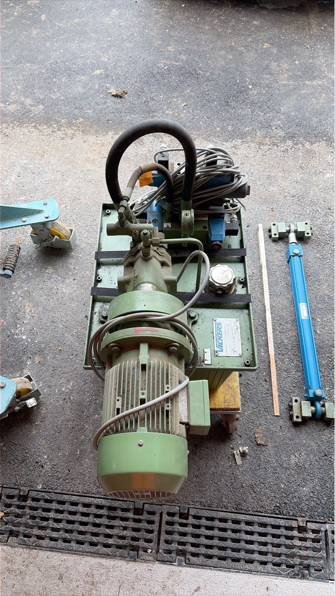 Tutte le macchine: Vickers Hydraulikaggregat - Industriehydraulik – Usato da Zullwil venduto da Baumeister86