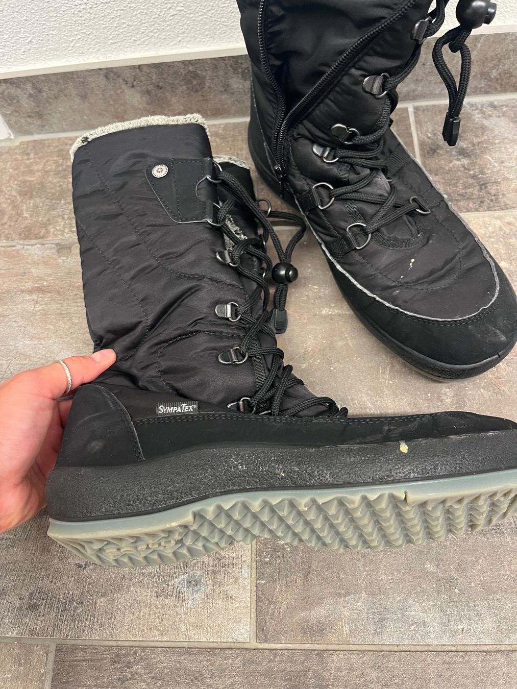 Chaussures femmes: Winterstiefel – D'occasion à Rupperswil par jro_89b6 1
