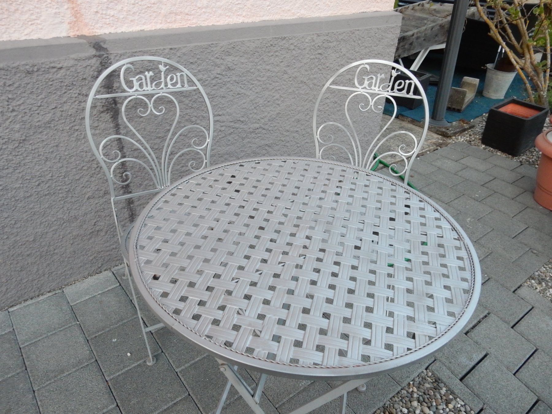 Set di tavolo e panche: Garden Tisch Stühle Vintage – Usato da Balsthal venduto da Subaru11