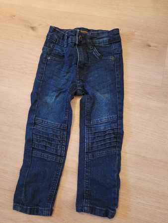 Jeans Gr. 92