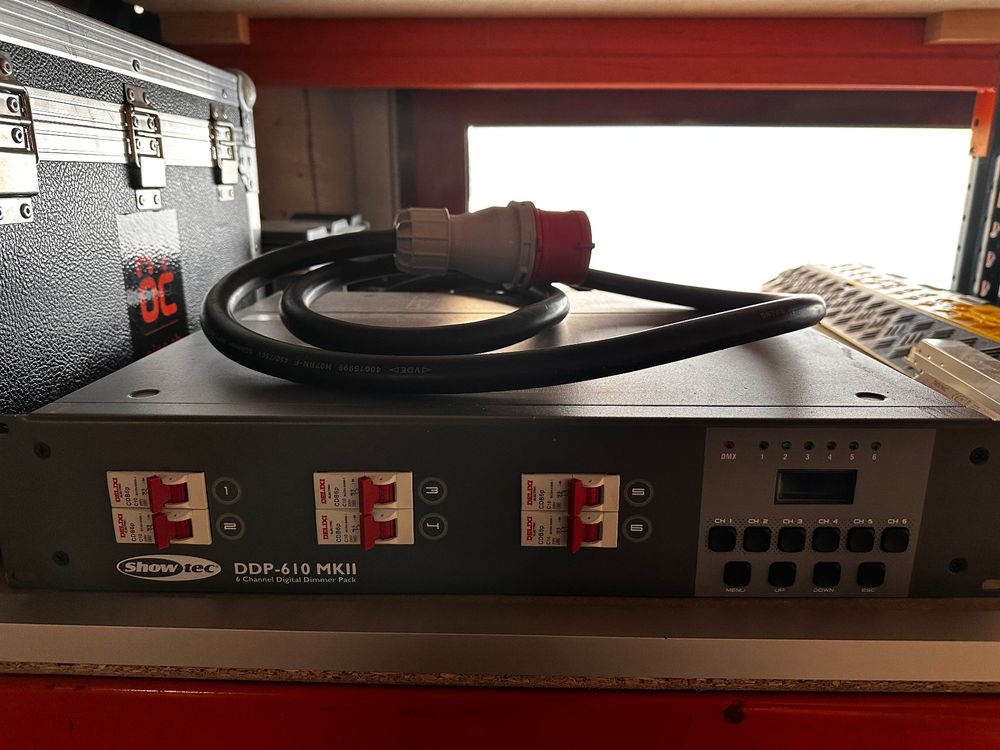 Showtec 6 Kanal Dimmer Harting out (Gebraucht) in Hochdorf für CHF 100 ...