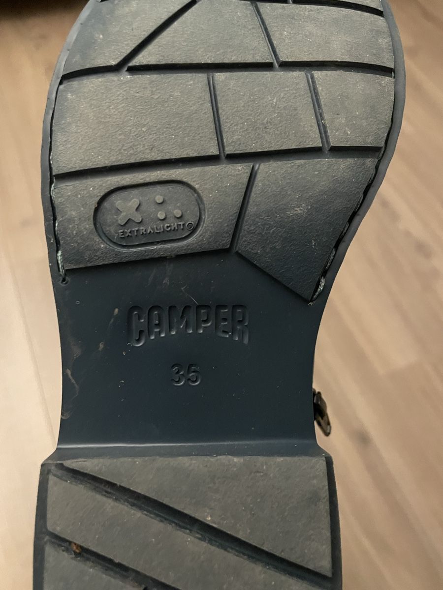 Camper Chaussures femmes: Bottes Camper, cuir noir, taille 35 – D'occasion à Sierre par Ruyfigas 4