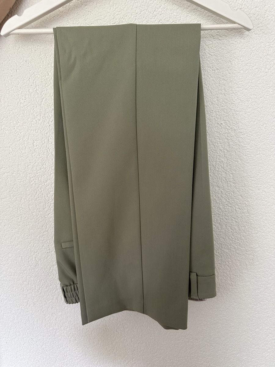 Hosen: Stoffhose Damen Grösse 40 - NEU – Neu und originalverpackt aus Bülach von leide_29