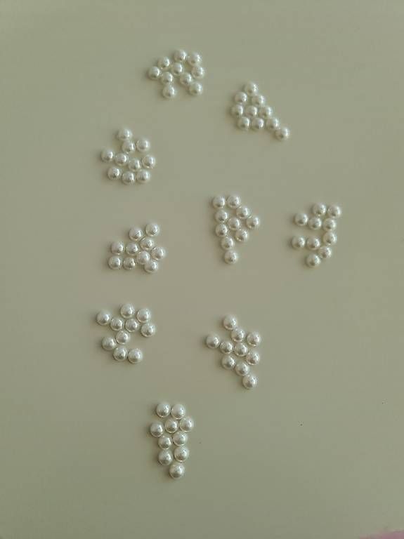 Perlen (unechte): Weisse Kunstperlen / Bastelperlen ca. 10 mm – Neu und originalverpackt aus Allschwil von 86d_fmd5