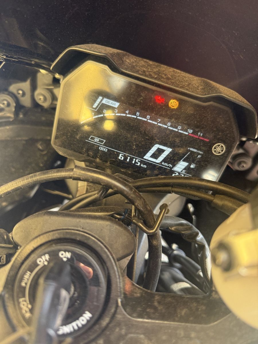 Yamaha Strada: Yamaha R7 – Usato da thun venduto da Dig-Rent 4