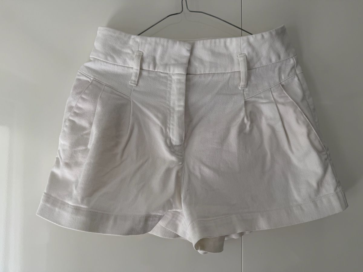 Pantaloni: White Bermuda shorts Reiss – Usato da Uster venduto da Monika_OB 1