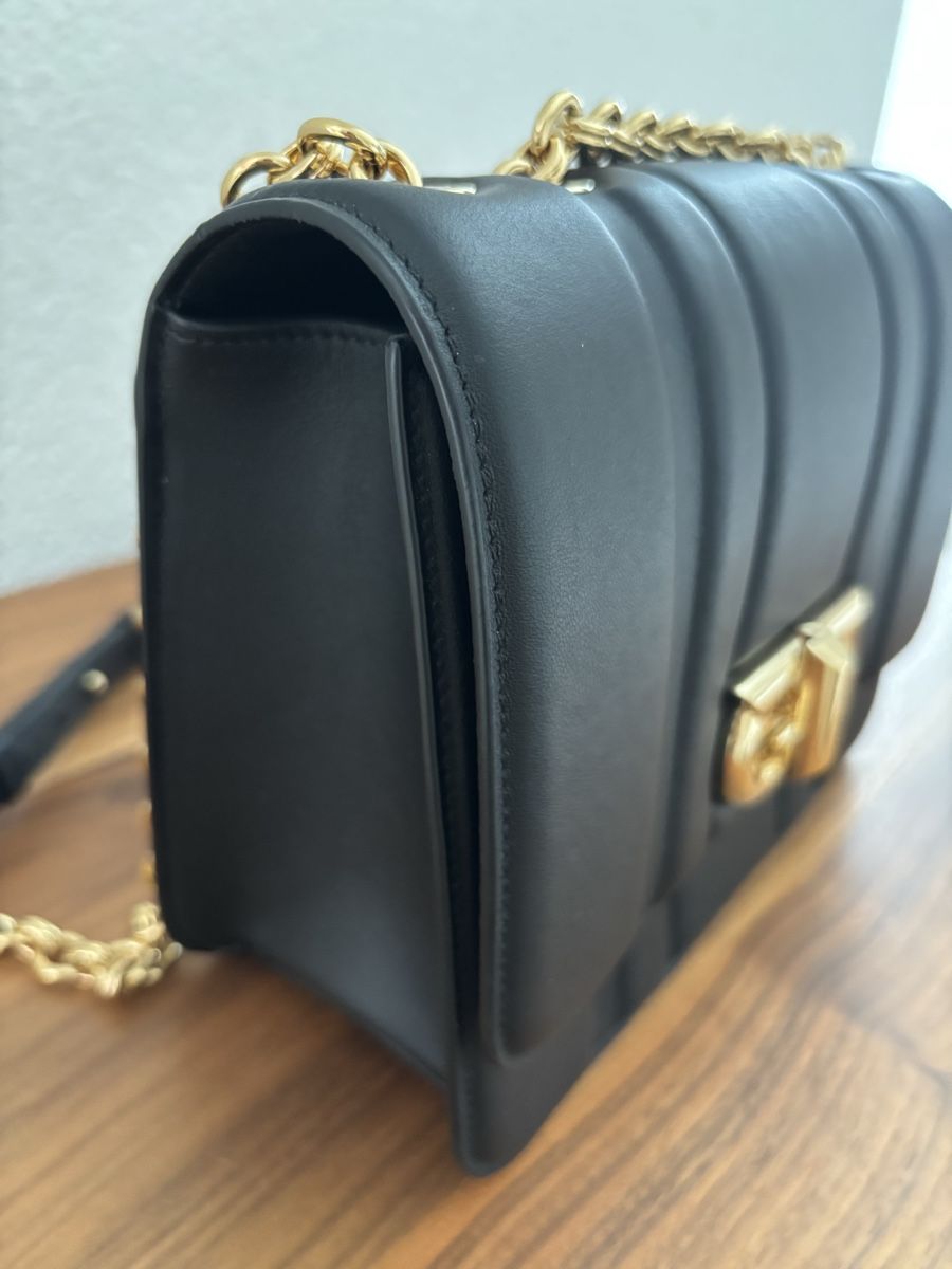 Borse da donna: Ferragamo Gancini Mittelgrosse Schultertasche – Nuovo (secondo la descrizione) da Horgen venduto da andi_078 5