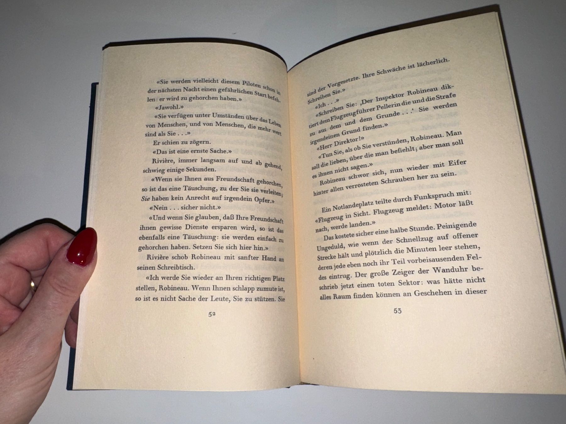 Libri: BUCH: Nachtflug – Usato da Grosswangen venduto da Second_hand_paradise 5