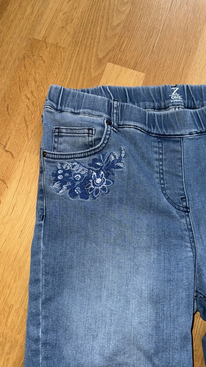 Jeans: Jeans -Jeggings, 42 – Usato da Gümligen venduto da morticiaaddams 1