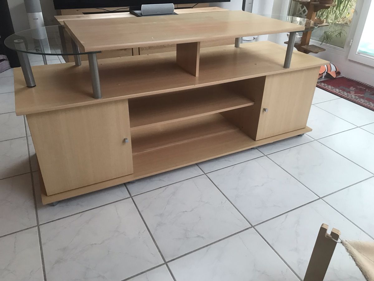 TV Möbel: Fernseh Möbel – Gebraucht aus Therwil von hha_29hc 2