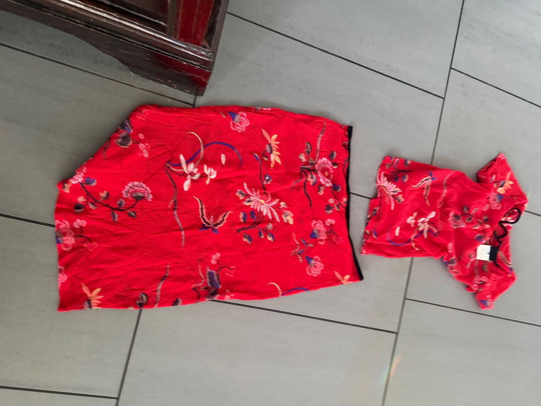 Dolce & Gabbana Lotti di vestiti: Set Strand Domce e Gabbana – Usato da Allschwil venduto da Figidindia