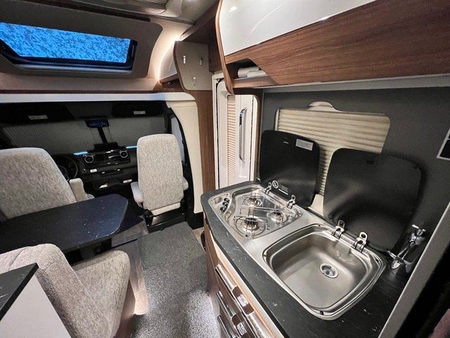 Hymer Veicoli da campeggio: Hymer B580MC – Usato da Schmerikon venduto da Mrflyaway 5