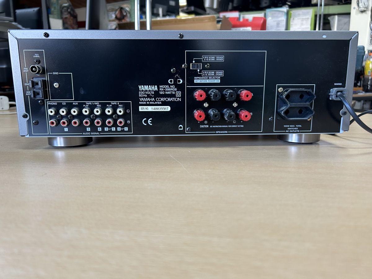 Yamaha Ricevitori: Yamaha Stereo Receiver RX-396RDS – Usato da Weite venduto da FTW-AG 1