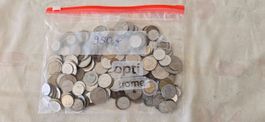 950 g Münzen aus verschiedenen Ländern.
