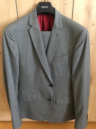 Elegantes Herrenkostüm, Grösse 50/54, Grau - neu!