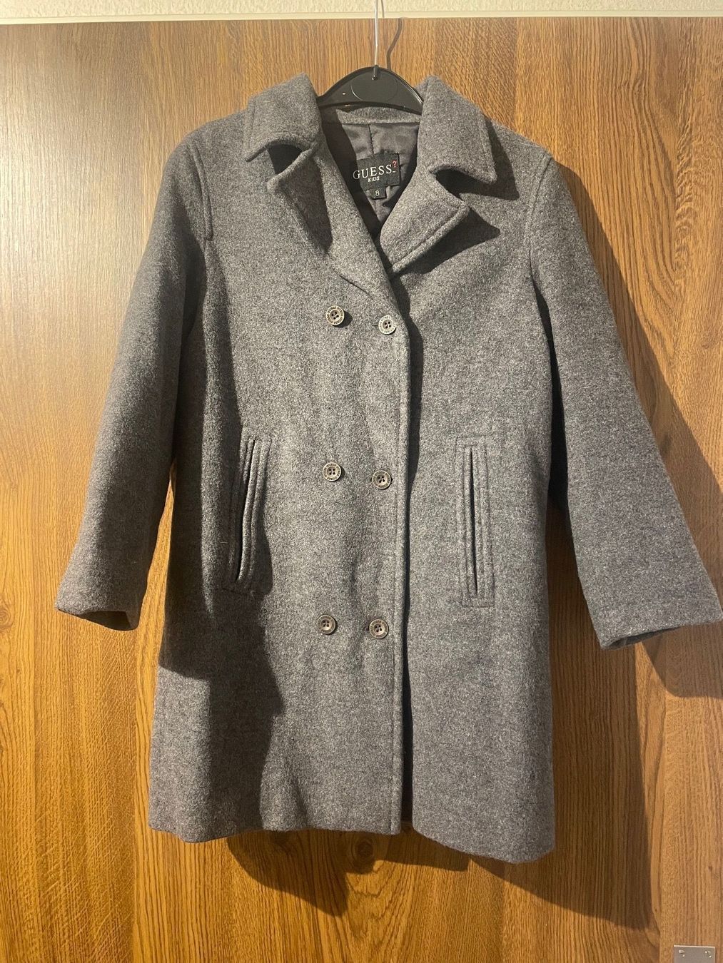 Guess Vestes & Manteaux: Mantel von Guess – D'occasion à Zürich par Supron01