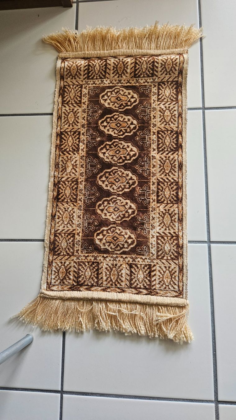 Teppiche: 2 tappetini 32x75 cm – Gebraucht aus Melano von H-Sara 1