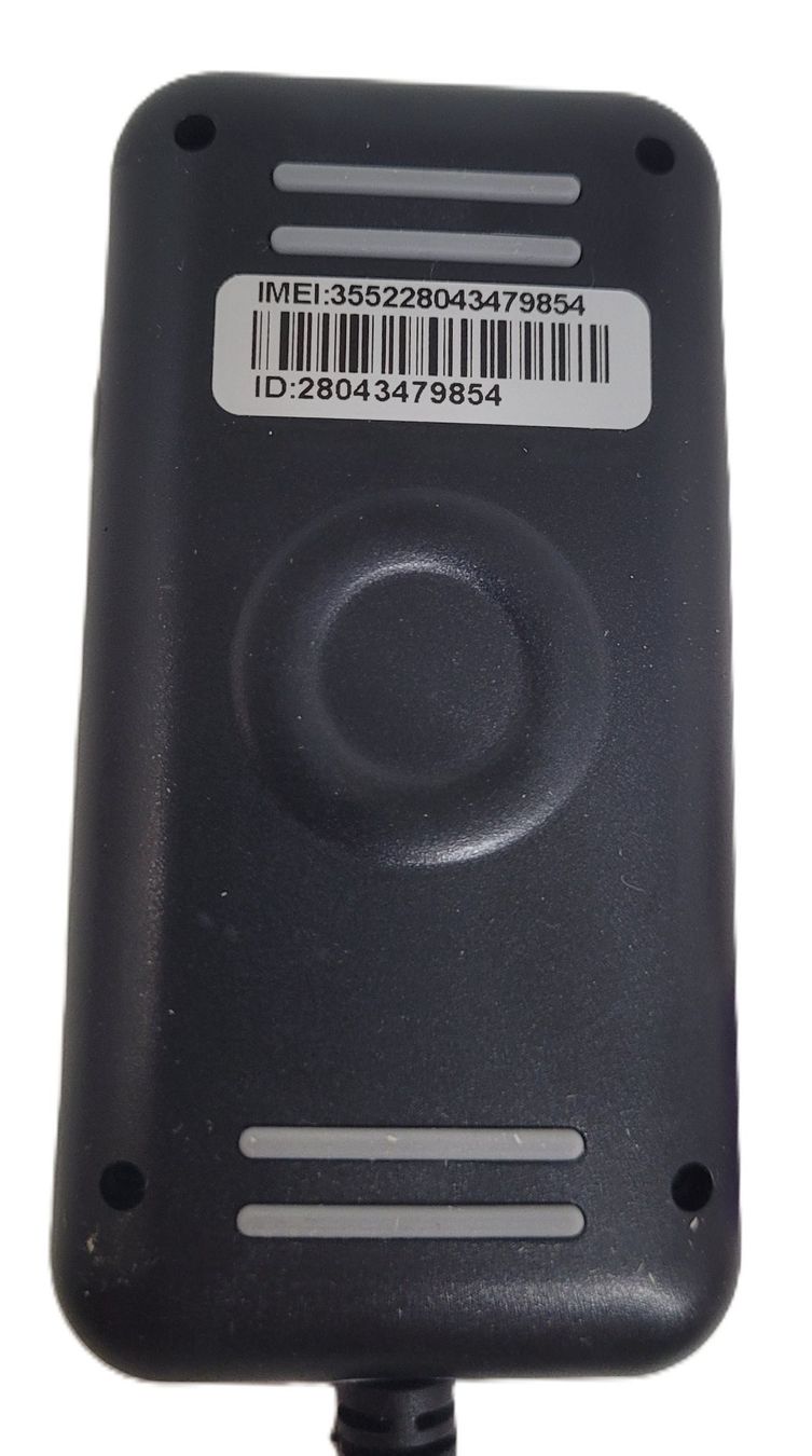 GPS & Strumenti di misurazione: Vehicle GPS Tracker 9-36V – Nuovo e nell'imballaggio originale da Unterseen venduto da Sekundus 4