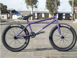 Bicicletta BMX Fitbikeco colore viola ottime condizioni