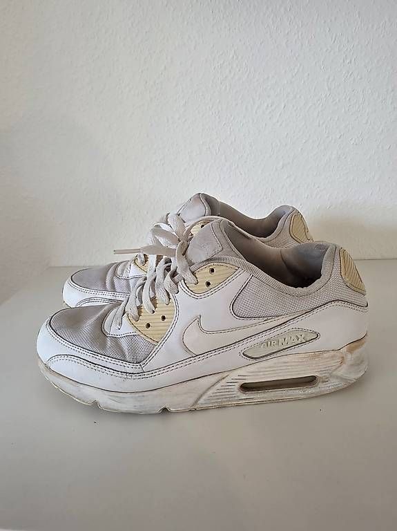 Chaussures hommes: Air max 90 blanche Taille 44  – D'occasion à Pully par fer_8lm6