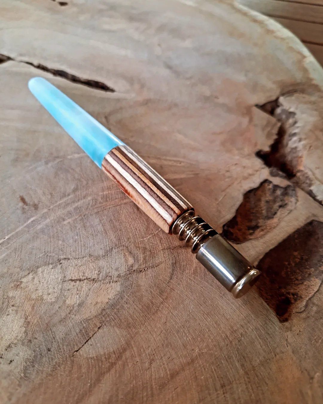 Altri Prodotti per fumatori: Dynavap Eukalyptusholz-Epoxy-Skyblue-(Mittelstück) – Nuovo e nell'imballaggio originale da Kloten venduto da Epoxygalaxy.ch 1
