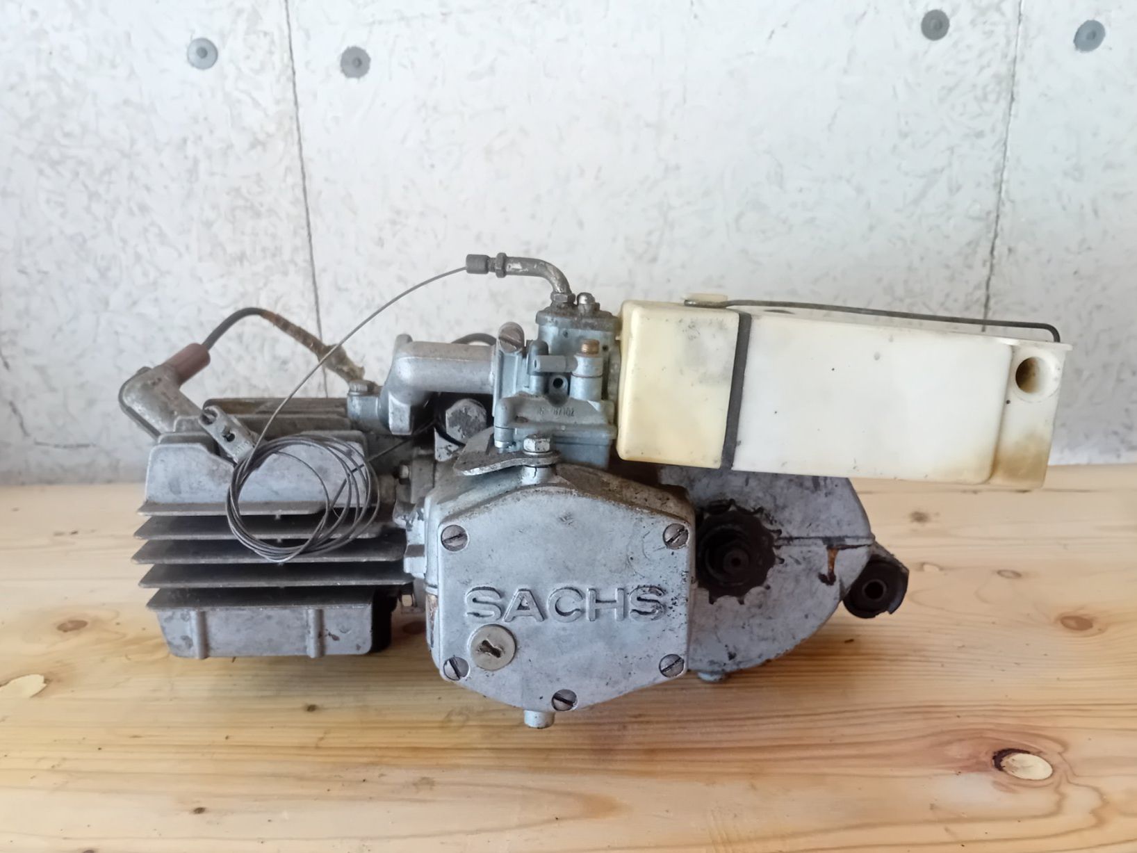 Sachs Ciclomotori: Sachs 504 HG Motor + Teile – Usato da Schwanden b. Brienz venduto da hoihoi03