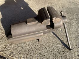 Schraubstock 150 massiv