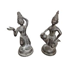 Balinais paire estatuettes en bronze tres antique