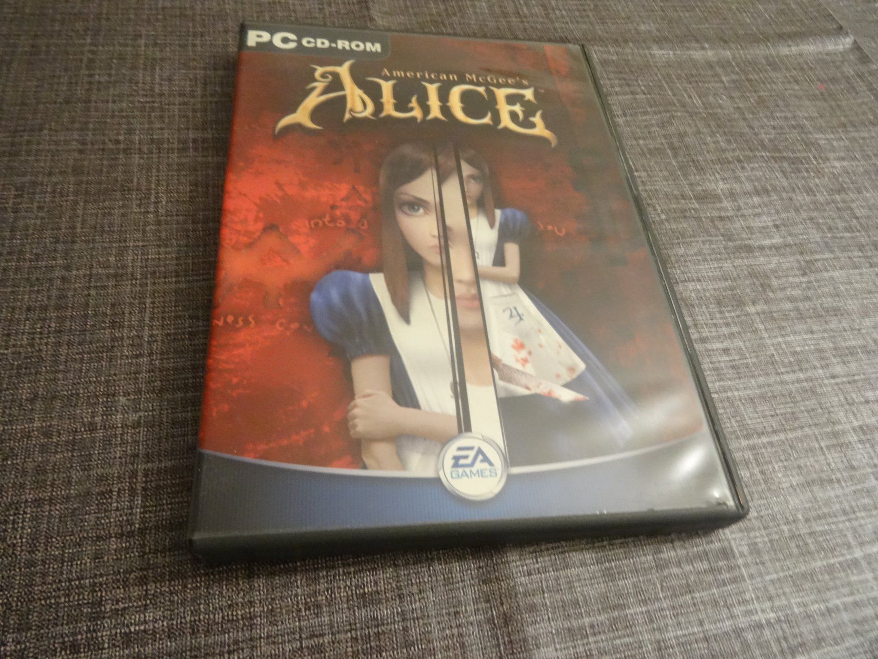 American McGee's Alice PC CD-ROM Game - (Gebraucht) in Olten für CHF 5 ...