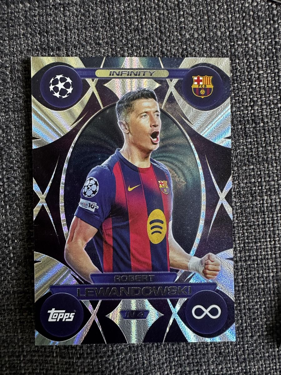 Topps Carte collezionabili: Infinity Robert Lewandovski  – Nuovo (secondo la descrizione) da Stein AR venduto da uel_mh8j