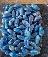 Glasperlen – 447g Konvolut, oval-blau