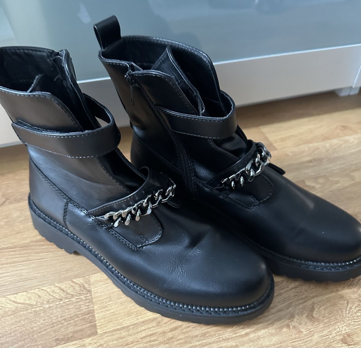 Scarpe da donna: Stieffeleten Schwarz / NEU – Nuovo (secondo la descrizione) da Basel venduto da AninaAti 3
