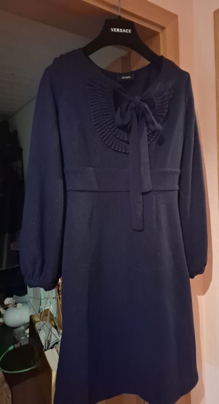 Vestiti: MAX&C Kleid Schwarz Gr. S elegant Winterkleid festlich – Usato da Volketswil venduto da ald_2x9b