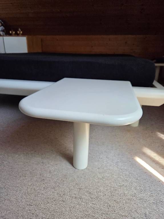 Betten: Bett mit 2x Ablage – Gebraucht aus Jegenstorf von cla_d57p 2