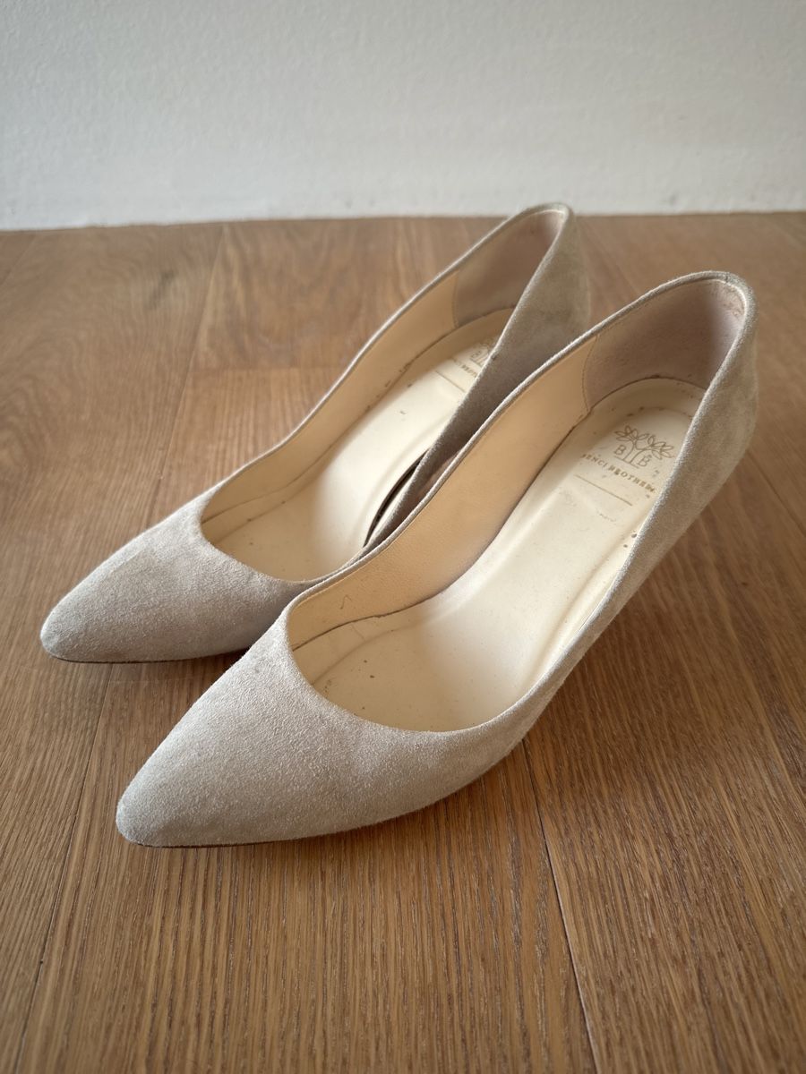 Benci Brothers Scarpe da donna: Benci Brother Suede Heels - Size 37.5 – Nuovo (secondo la descrizione) da Binningen venduto da can_s2yh 2